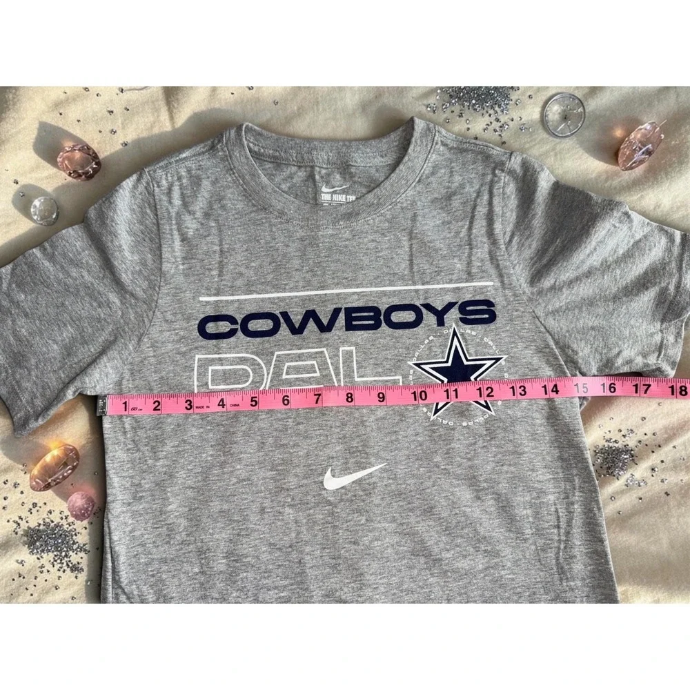 Nike - Kids Dallas Cowboys NFL T-Shirt - Size Medium *NWT*
